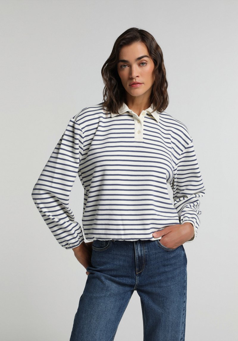 Imagine a Hanorac / Bluza De Dama Albastru Regular Fit