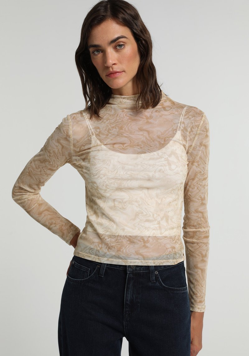 Imagine a Tricou Cu Maneca Lunga De Dama Galben Slim Fit