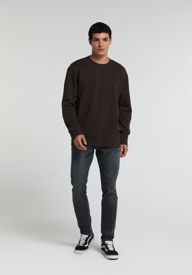 Imagine a Hanorac / Bluza De Barbati Maro Relaxed Fit