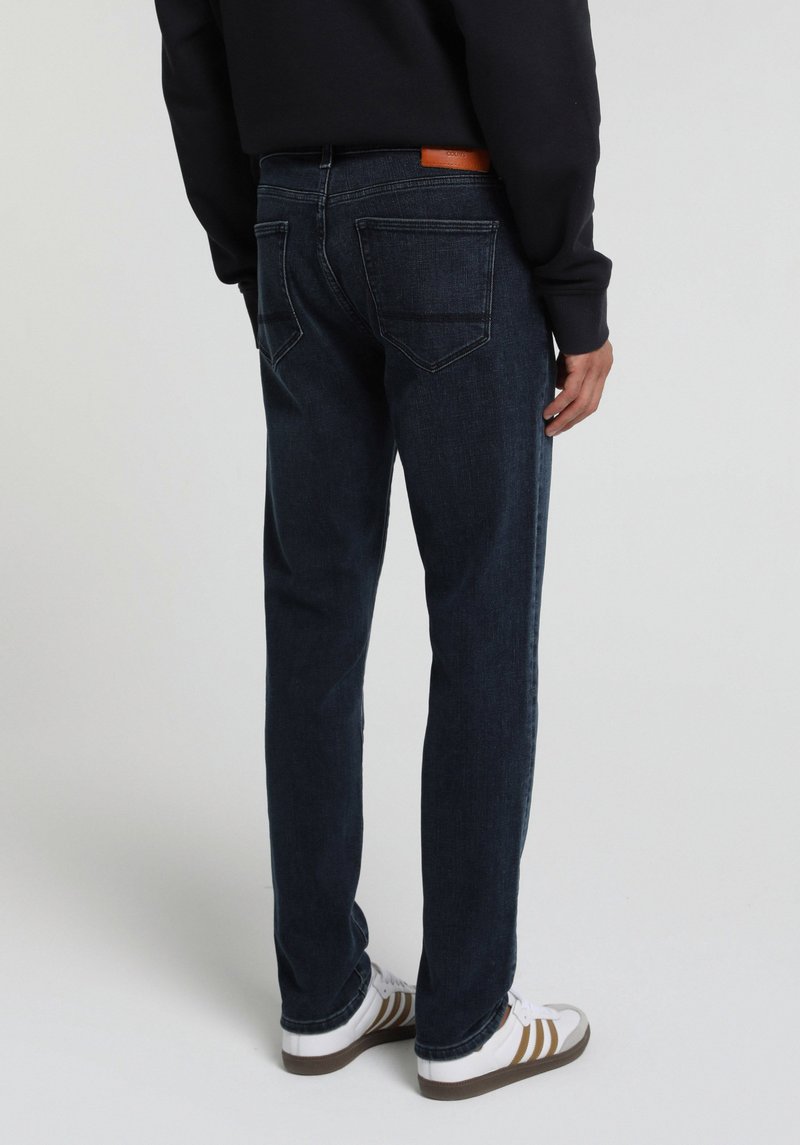 Imagine a Pantaloni De Barbati  Slim Fit 041 Danny