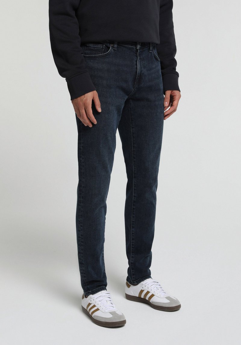 Imagine a Pantaloni De Barbati  Slim Fit 041 Danny