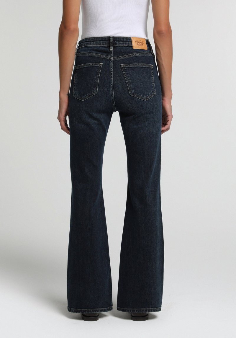 Imagine a Pantaloni De Dama  Flare 791 Monica
