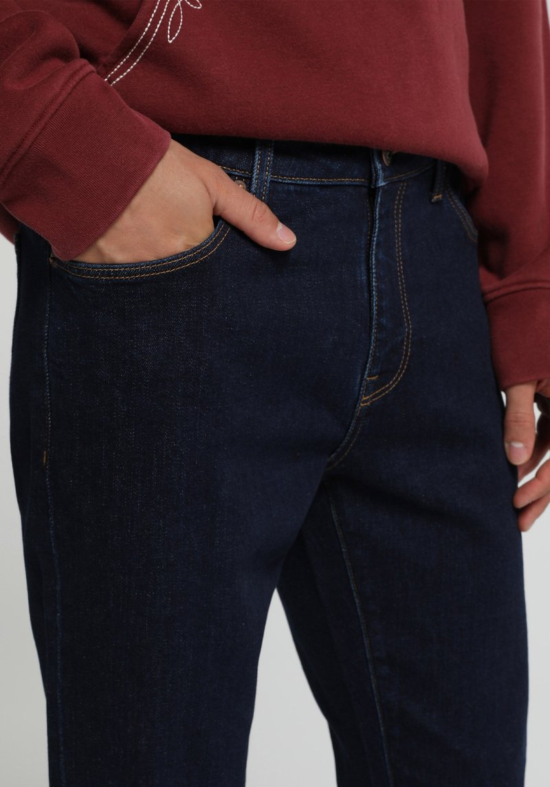 Imagine a Pantaloni De Barbati  Slim Fit 041 Danny