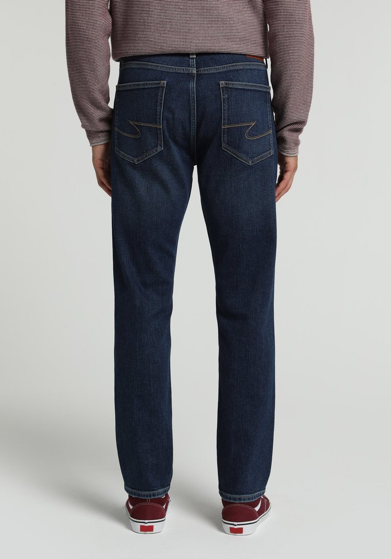 Imagine a Pantaloni De Barbati Slim Tapered Fit 067 Jack