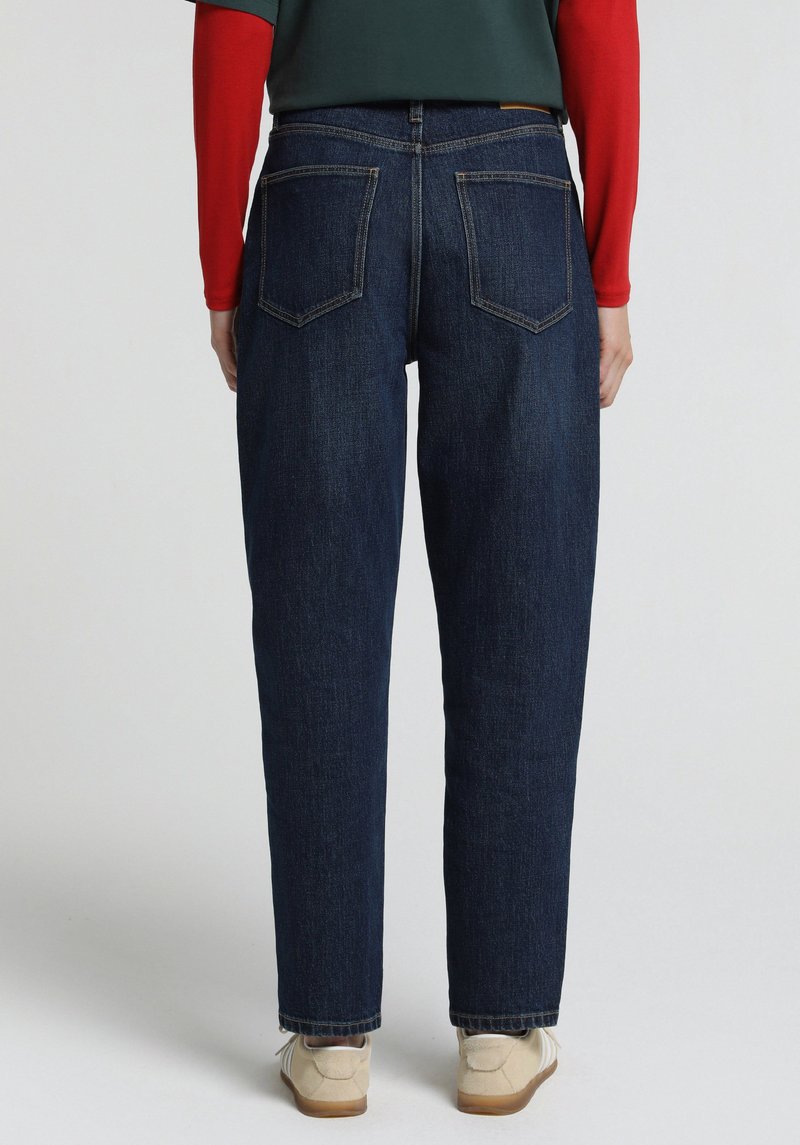Imagine a Pantaloni De Dama Mom Fit 896 Maria