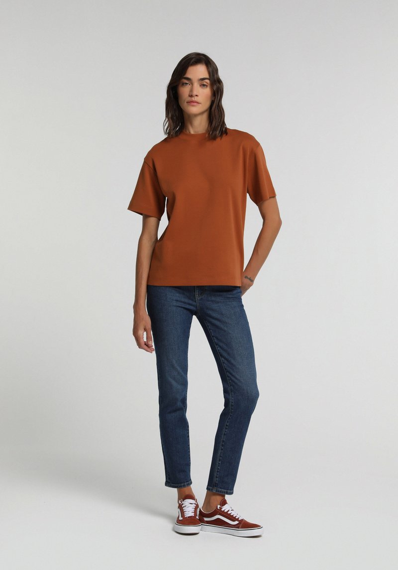 Imagine a Pantaloni De Dama Skinny Fit 703 Carla