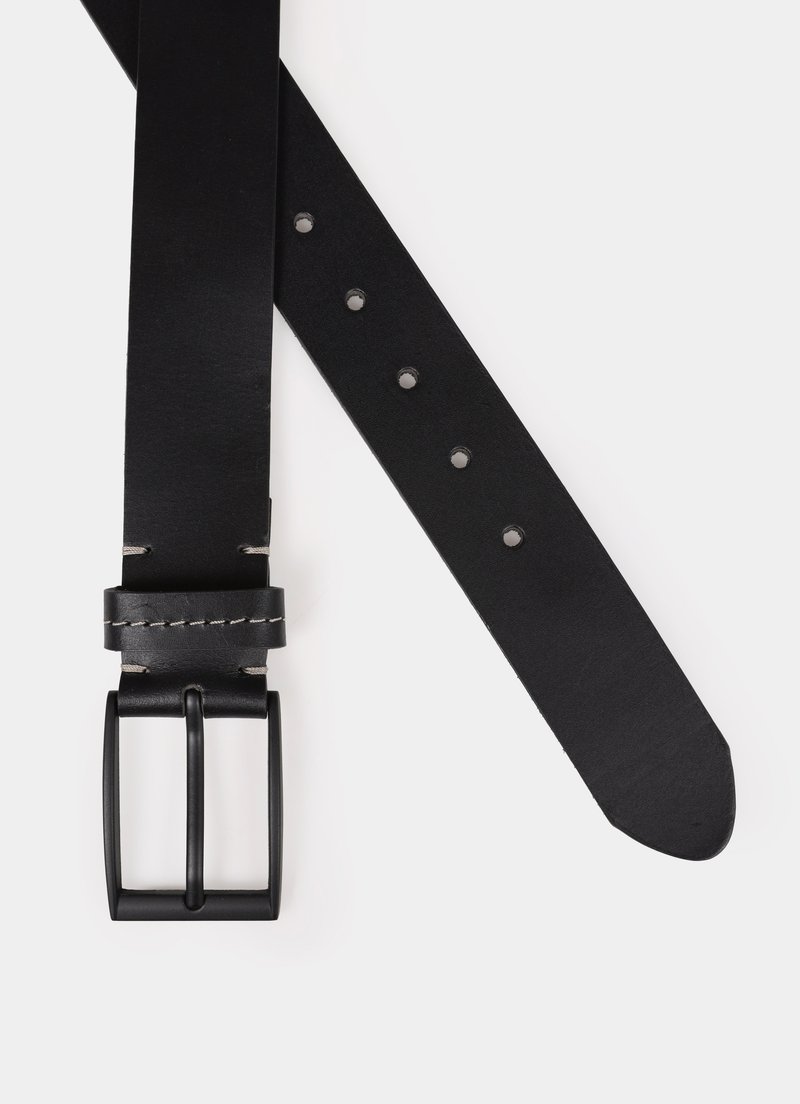 Imagine a Curea  Negru Modern Fit