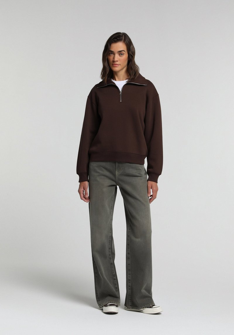 Imagine a Hanorac / Bluza Maro Regular Fit