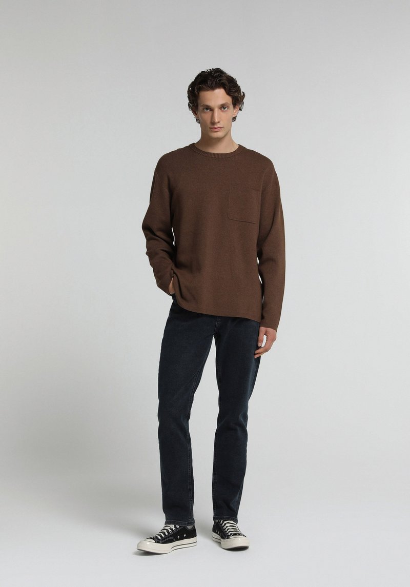 Imagine a Pantaloni  Albastru-negru Slim Tapered Fit 067 Jack