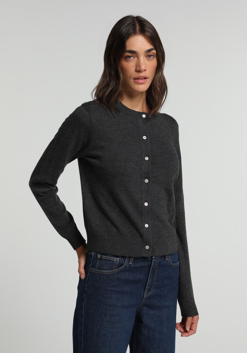 Imagine a Cardigan Antracit Slim Fit