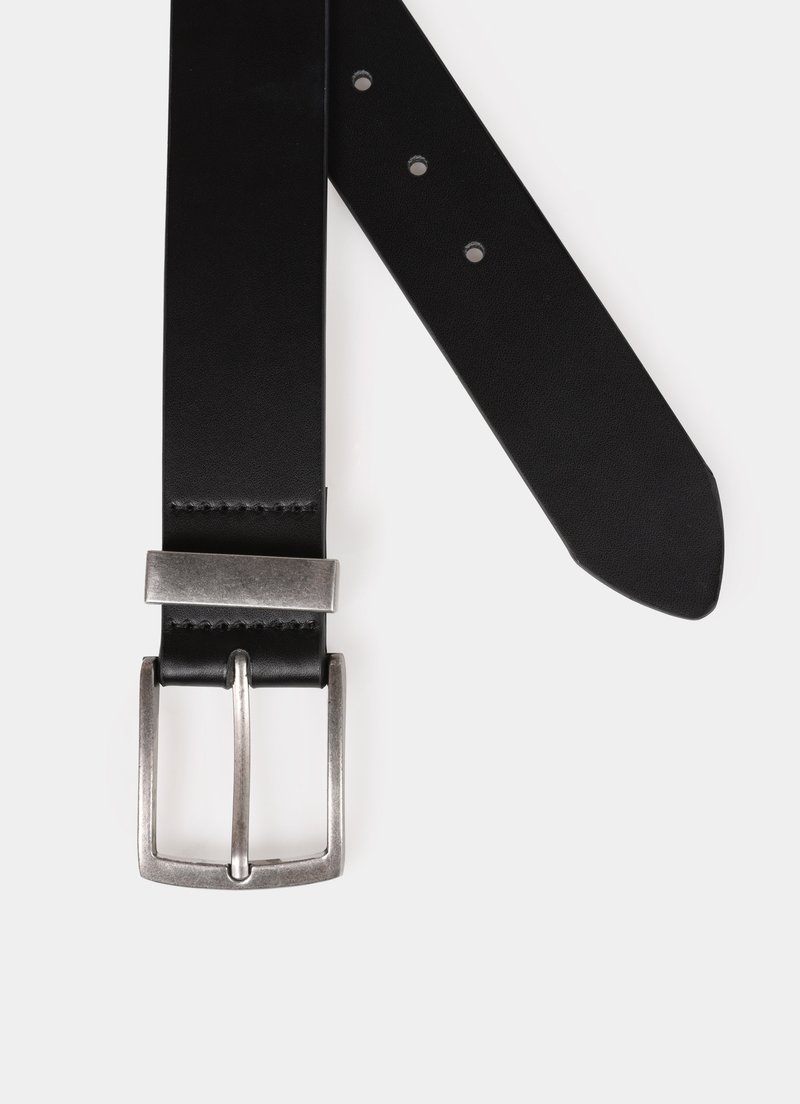 Imagine a Curea  Negru Modern Fit
