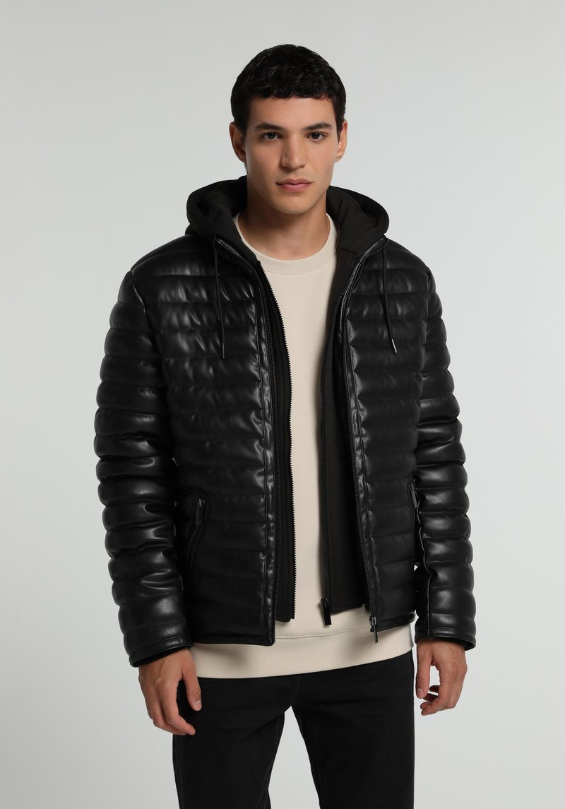 Imagine a Jacheta Negru Slim Fit