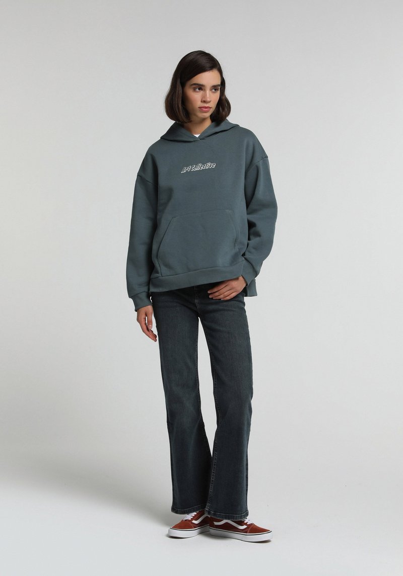 Imagine a Pantaloni  Nuanță Verzuie High Rise Super Flare Fit 793 Marissa