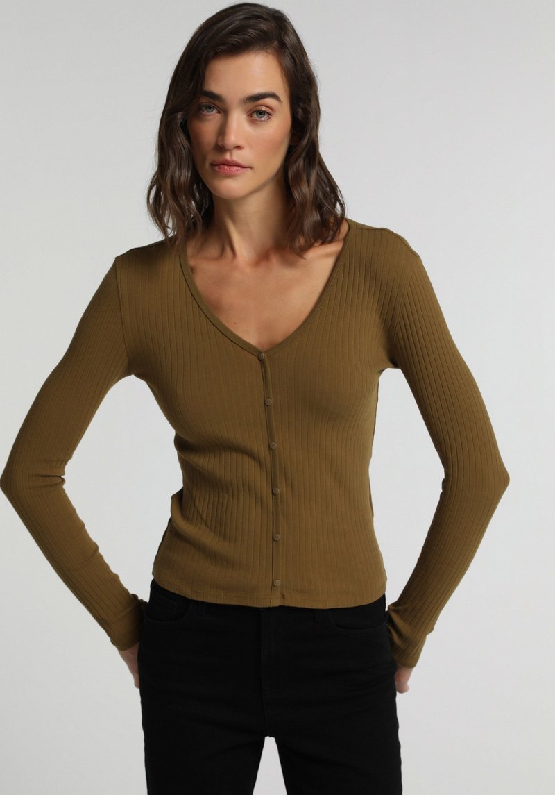 Imagine a Tricou Cu Maneca Lunga  Verde Slim Fit