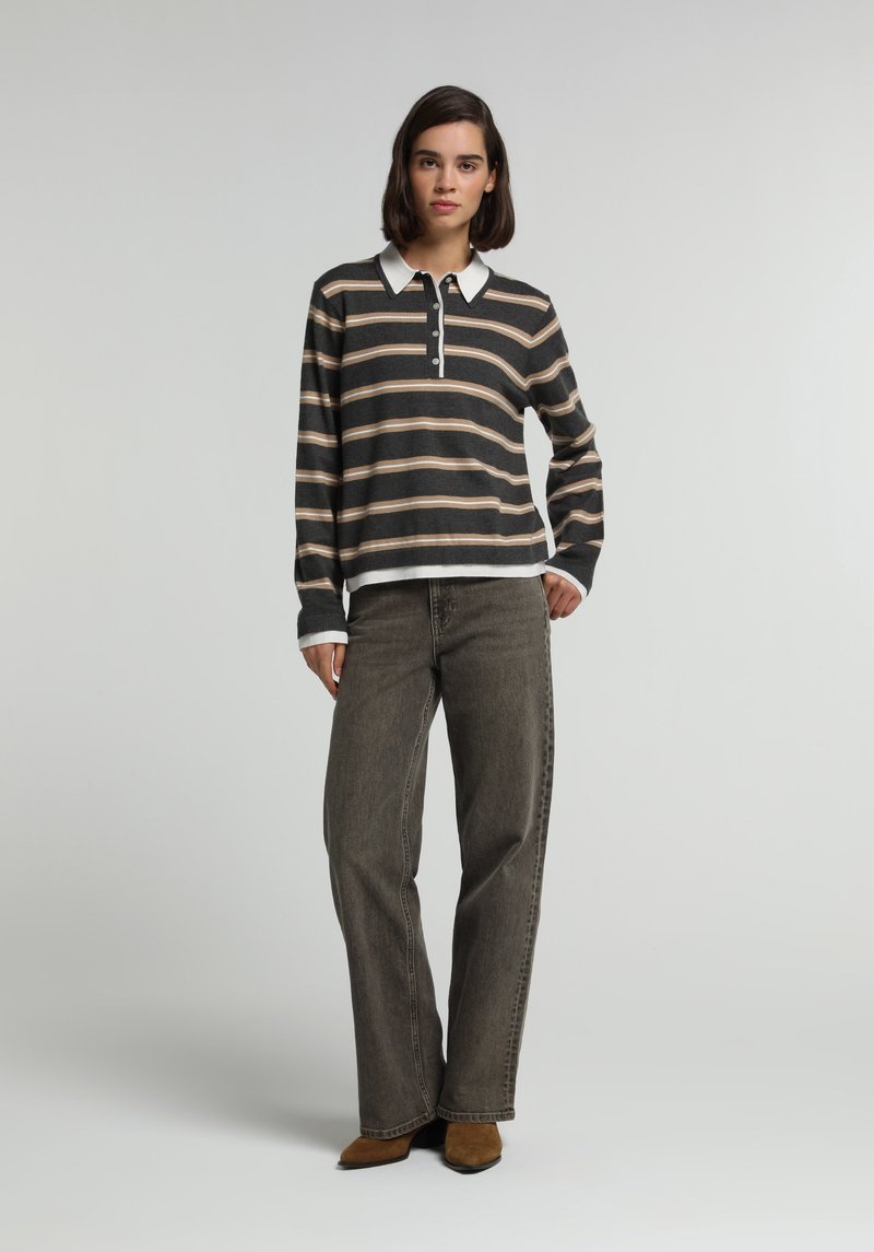 Imagine a Pulover Multicolor Regular Fit
