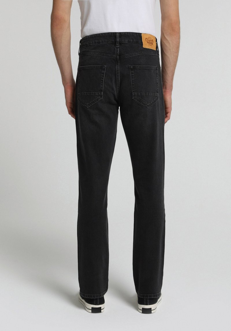 Imagine a Pantaloni Denim Negru Straight Fit 044 Karl