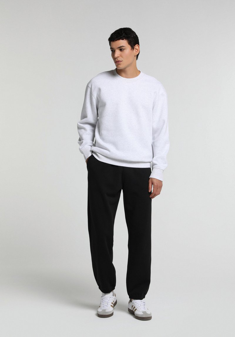 Imagine a Hanorac / Bluza De Barbati Gri Relaxed Fit