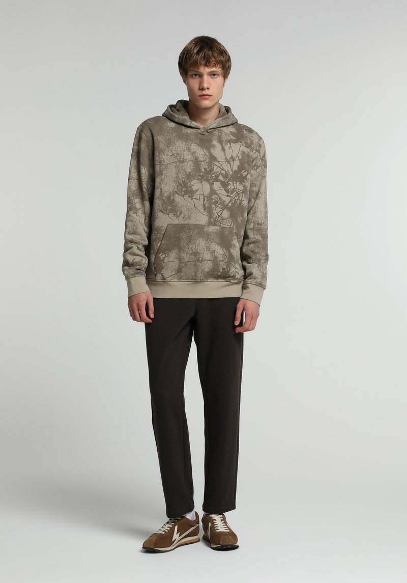 Imagine a Hanorac / Bluza Verde Regular Fit
