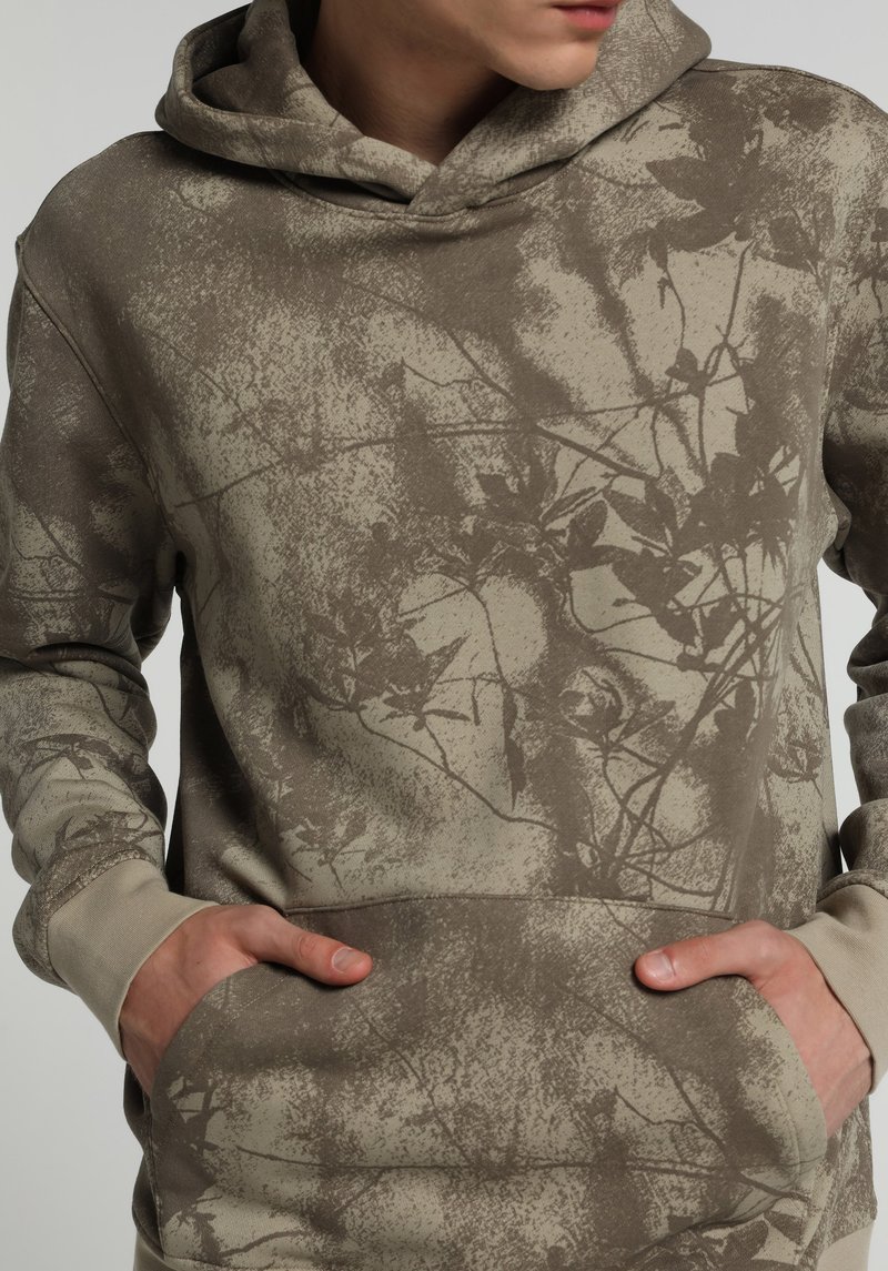 Imagine a Hanorac / Bluza  Verde Regular Fit