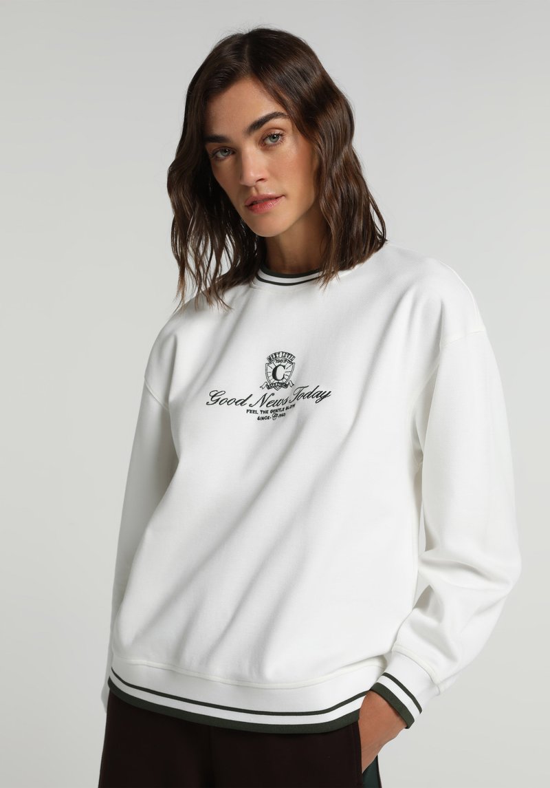 Imagine a Hanorac / Bluza  Ecru Regular Fit