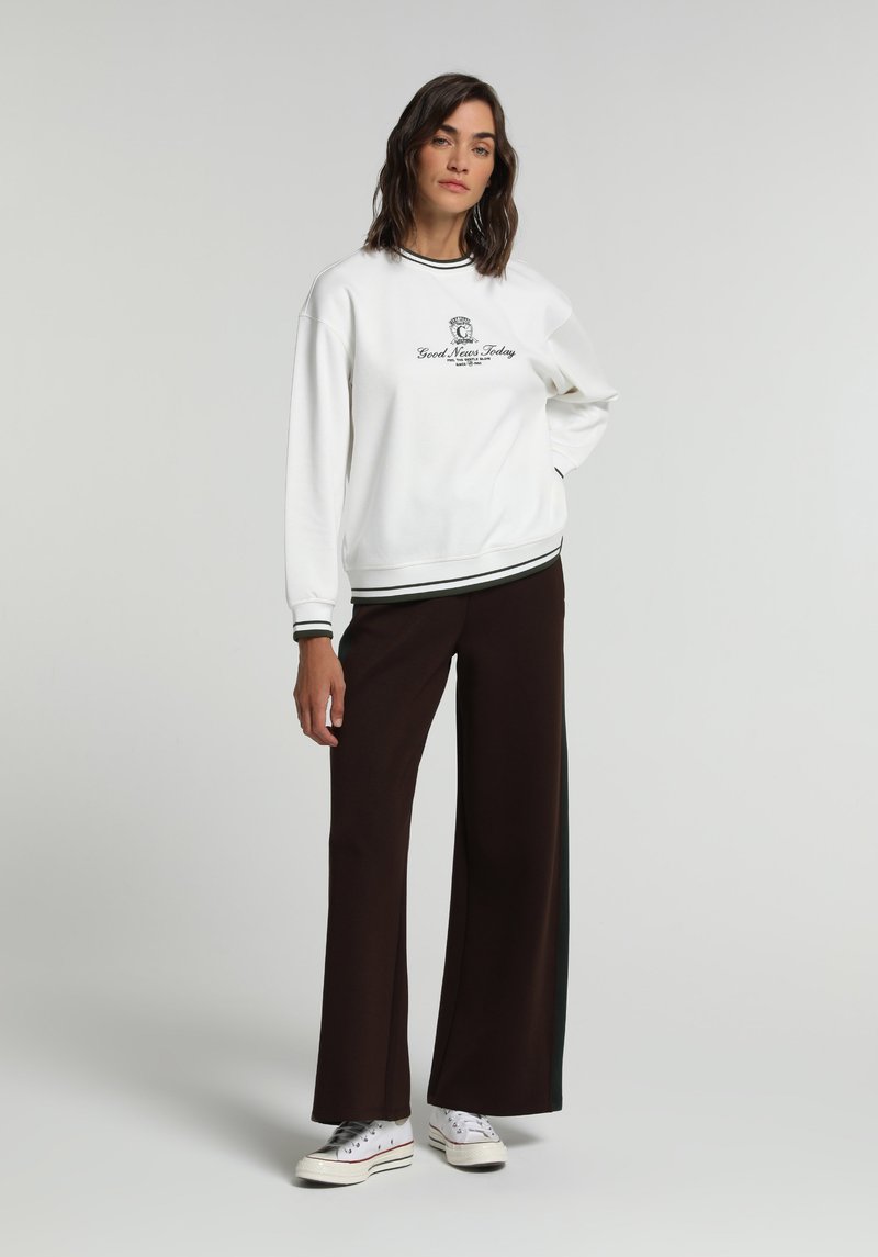 Imagine a Hanorac / Bluza Ecru Regular Fit