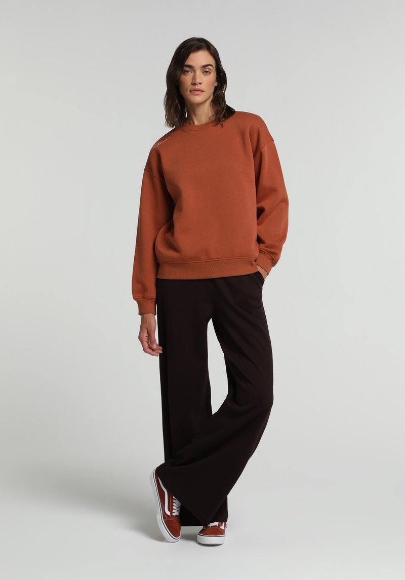 Imagine a Hanorac / Bluza De Dama Maro Regular Fit