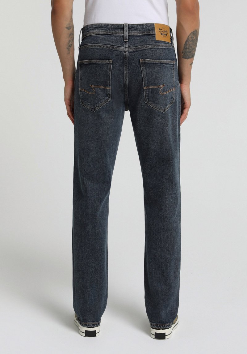 Imagine a Pantaloni Indigo Deschis Straight Fit 044 Karl
