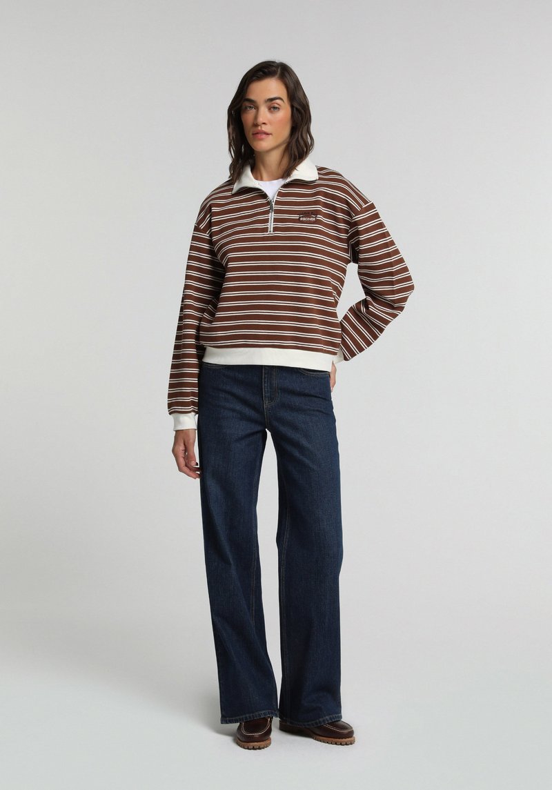 Imagine a Hanorac / Bluza  Maro Regular Fit
