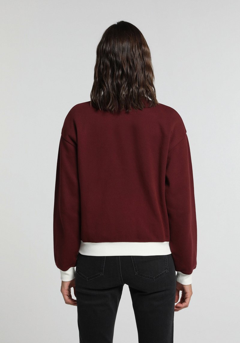 Imagine a Hanorac / Bluza  Bordo Regular Fit