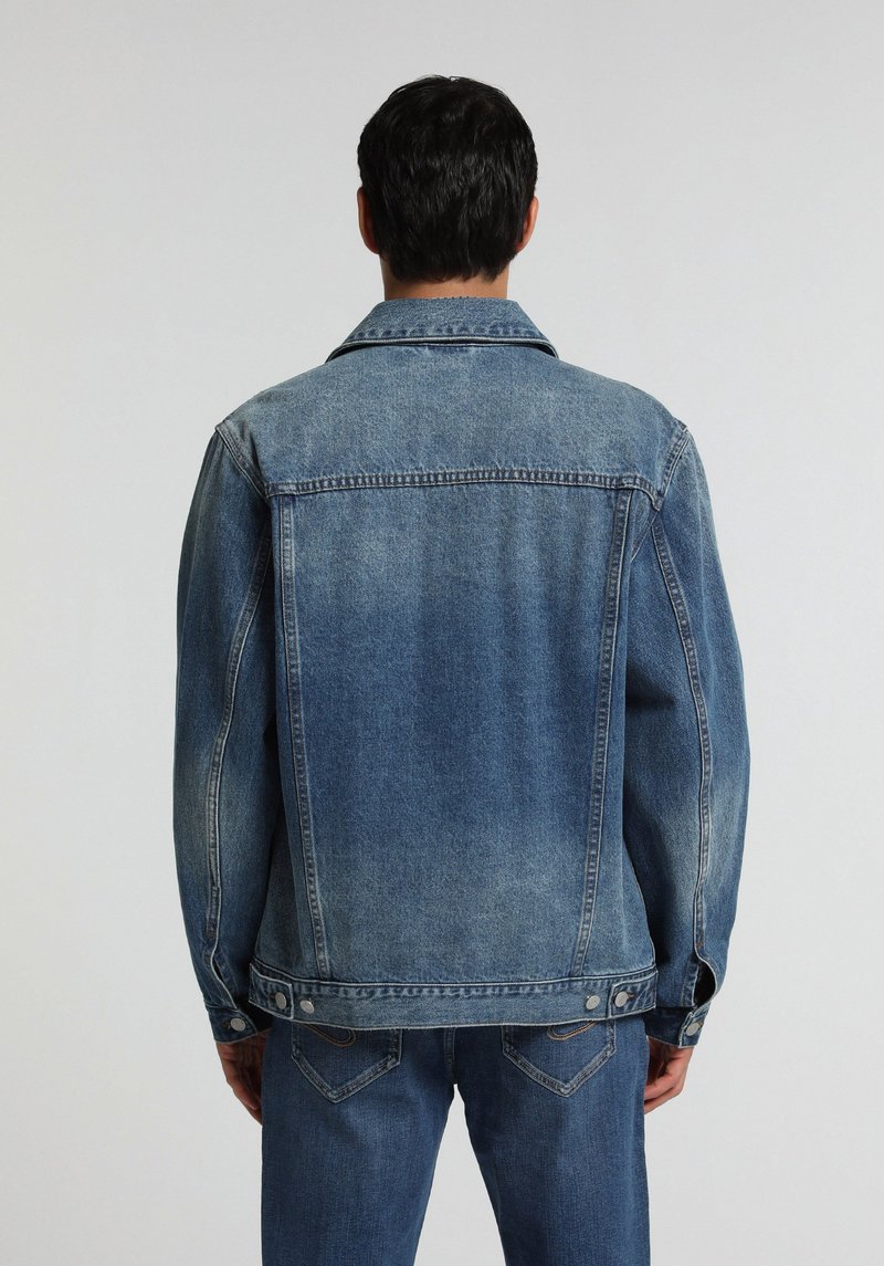 Imagine a Jacheta Indigo Mediu Regular Fit 022 Nate