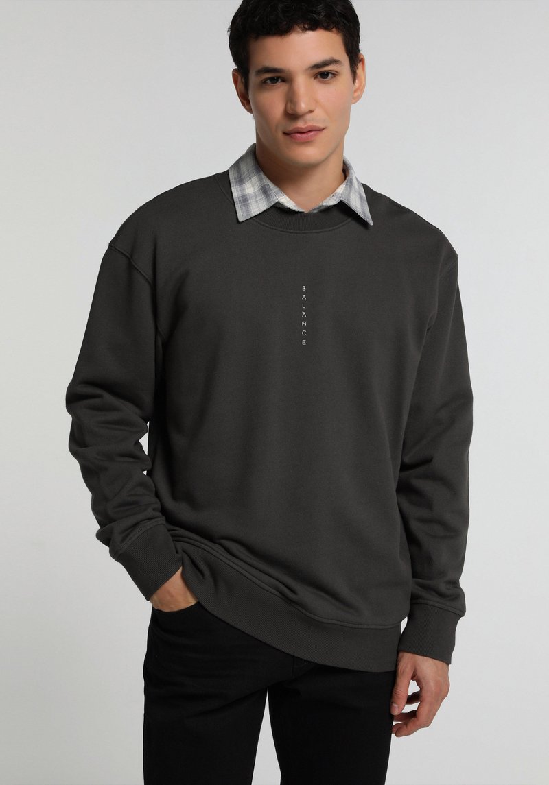Imagine a Hanorac / Bluza De Barbati Antracit Relaxed Fit