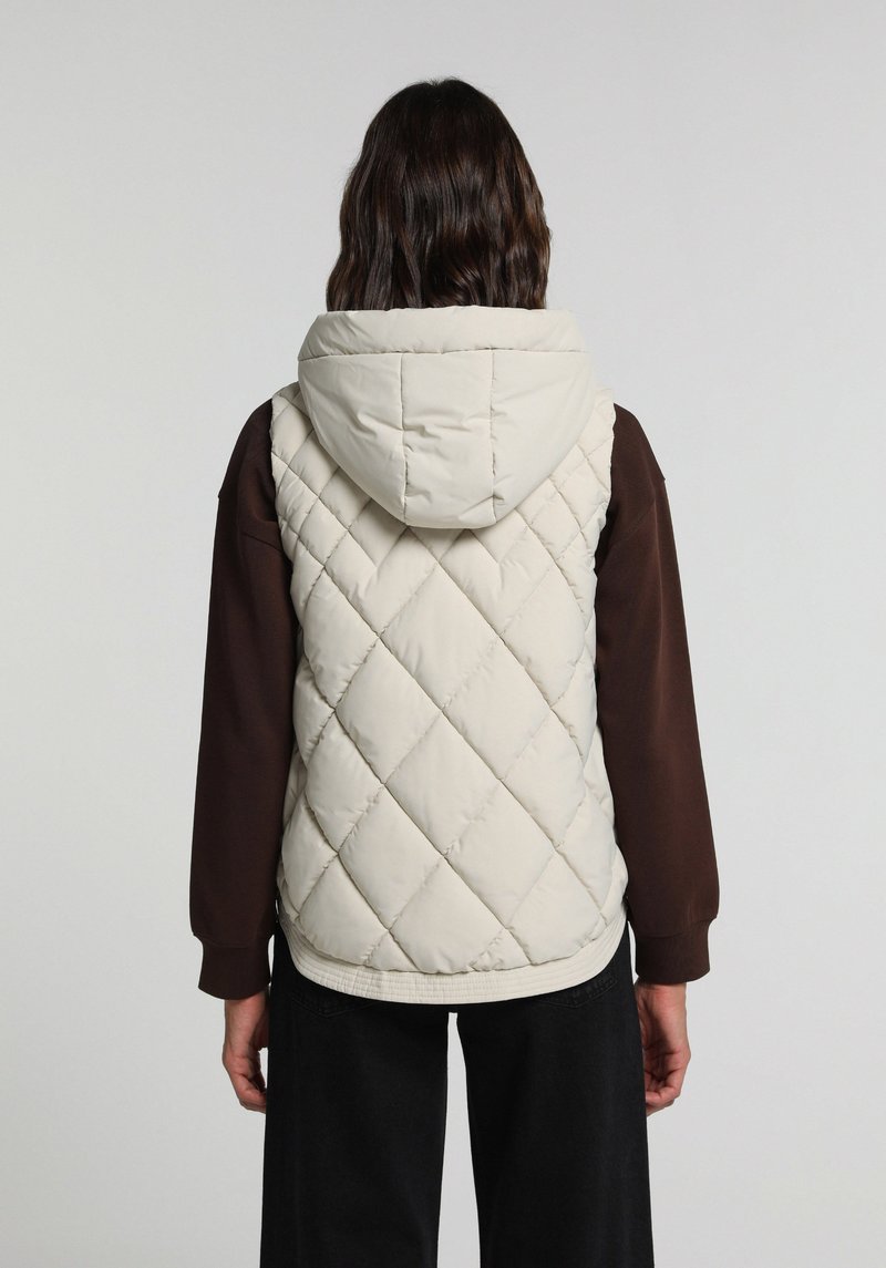Imagine a Vesta Alb Regular Fit