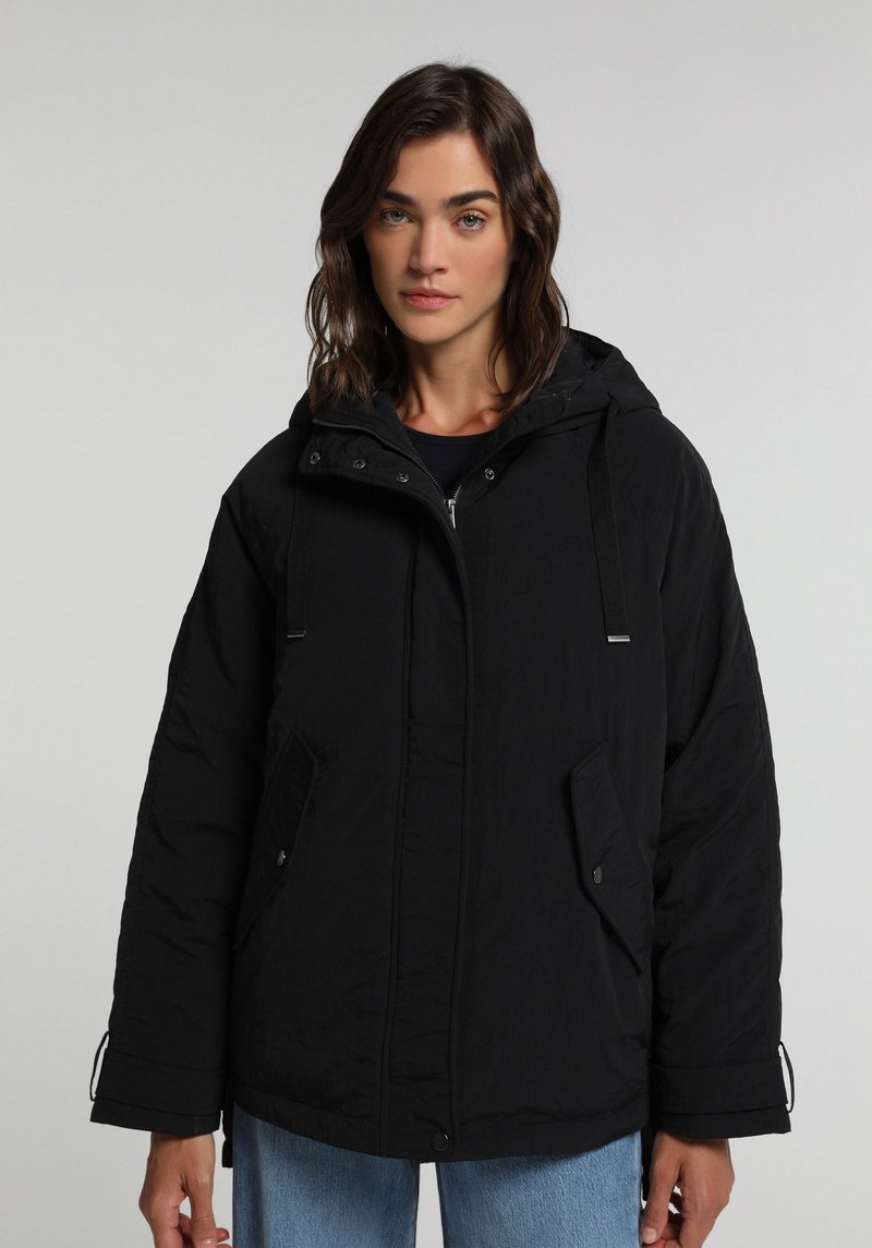 Imagine a Jacheta Negru Regular Fit