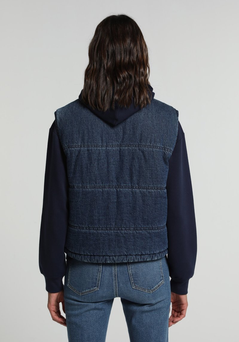 Imagine a Vesta De Dama Indigo Închis Regular Fit