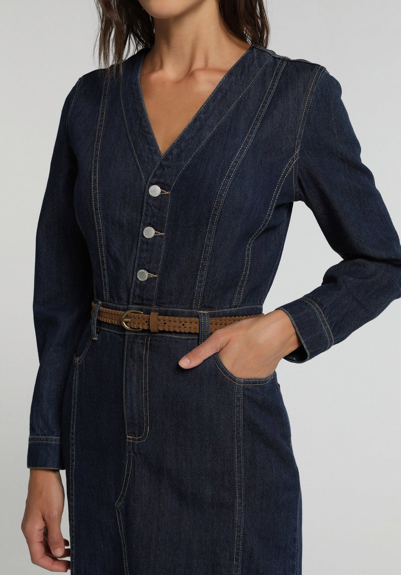 Imagine a Rochie De Dama Indigo Închis Slim Fit
