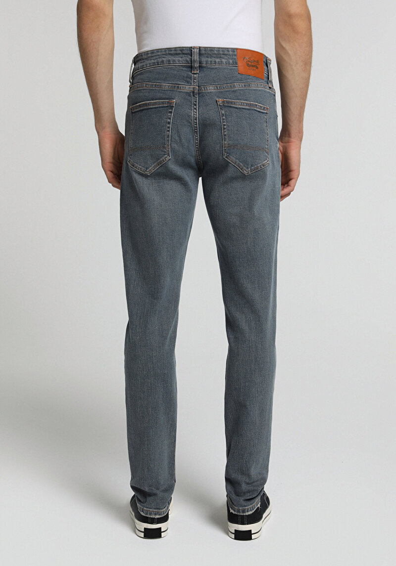 Imagine a Pantaloni Indigo Mediu Slim Fit 041 Danny