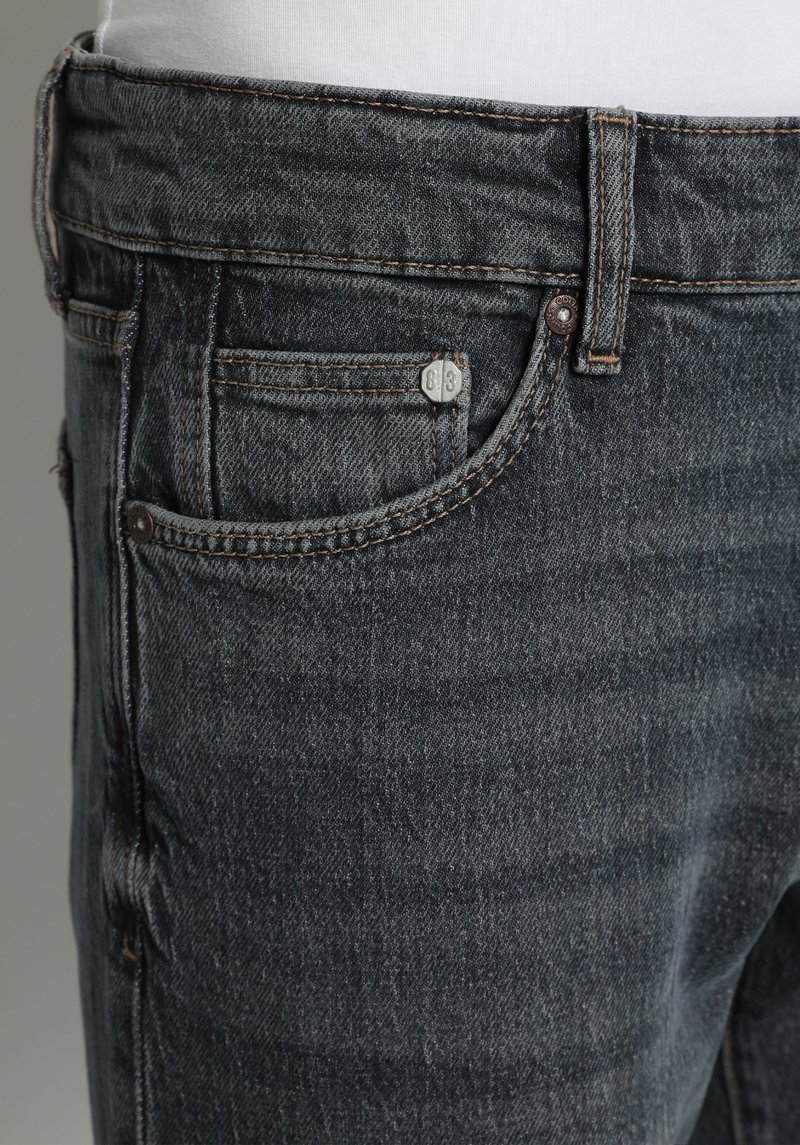 Imagine a Pantaloni De Barbati  Slim Fit 041 Danny Cl1081048