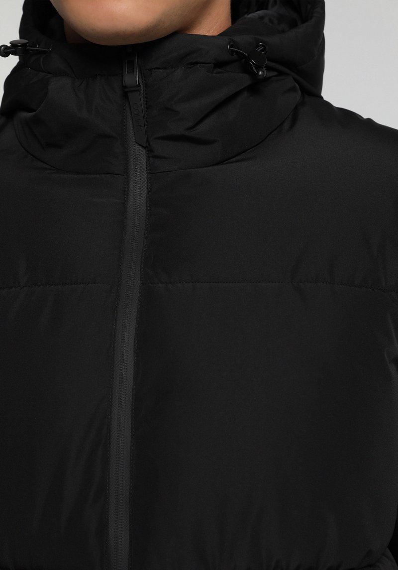 Imagine a Jacheta Negru Regular Fit