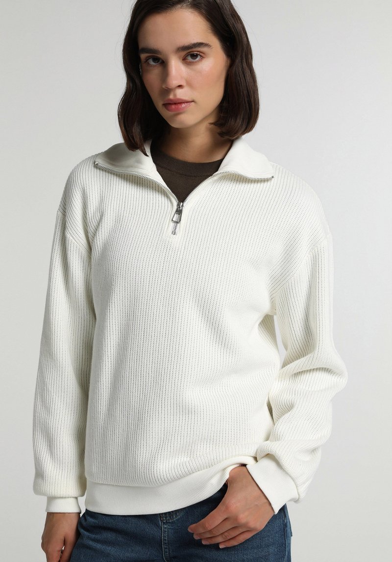 Imagine a Hanorac / Bluza  Ecru Regular Fit