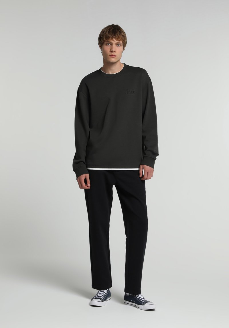 Imagine a Hanorac / Bluza  Kaki Regular Fit