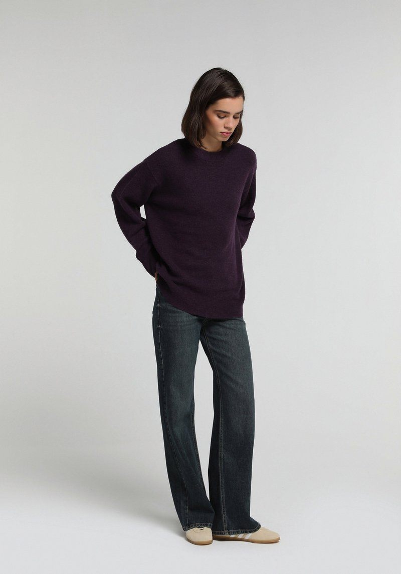 Imagine a Pantaloni Albastru-negru Wide Leg Fit 970 Berry