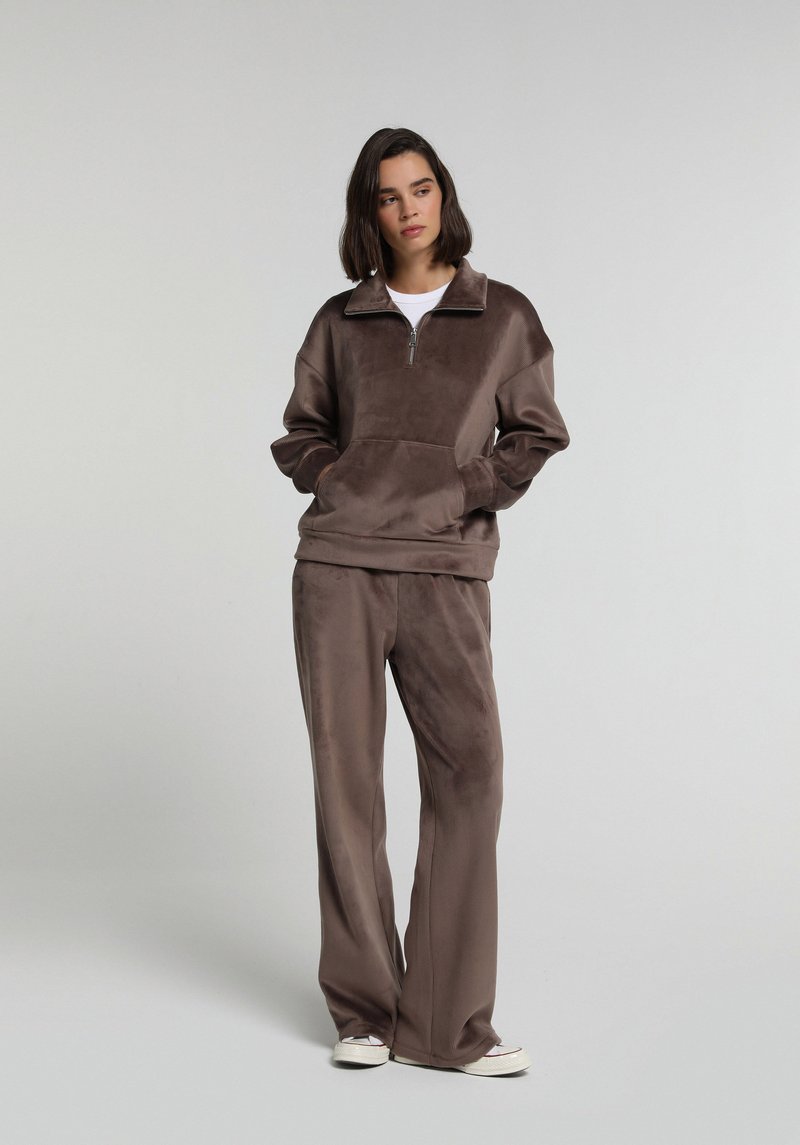 Imagine a Hanorac / Bluza Maro Regular Fit