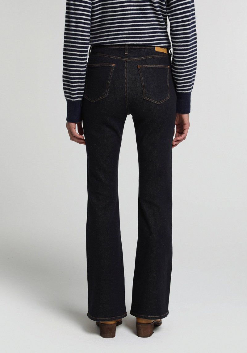 Imagine a Pantaloni  Indigo Închis Flare 791 Monica