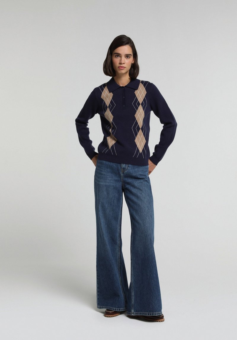 Imagine a Pulover  Albastru Marin Regular Fit