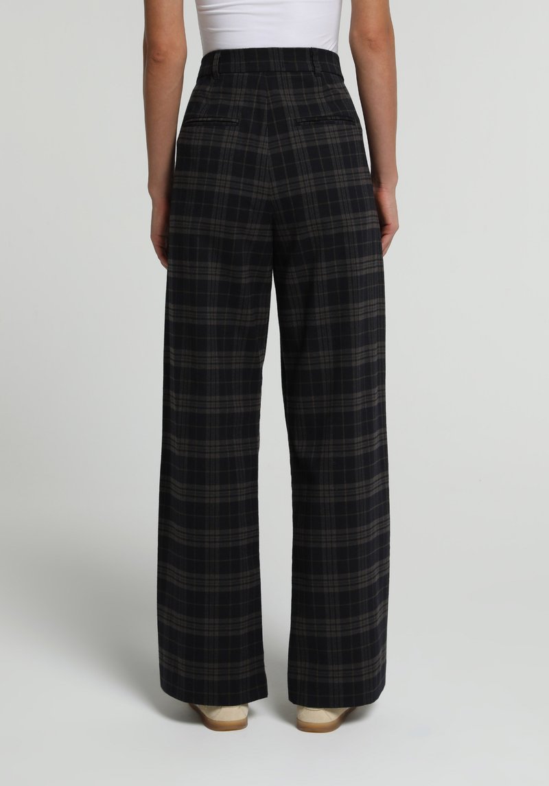Imagine a Pantaloni  Antracit Regular Fit