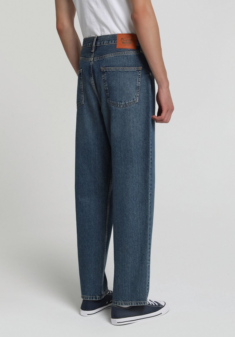 Imagine a Pantaloni Indigo Mediu Baggy Fit 056 Ivan