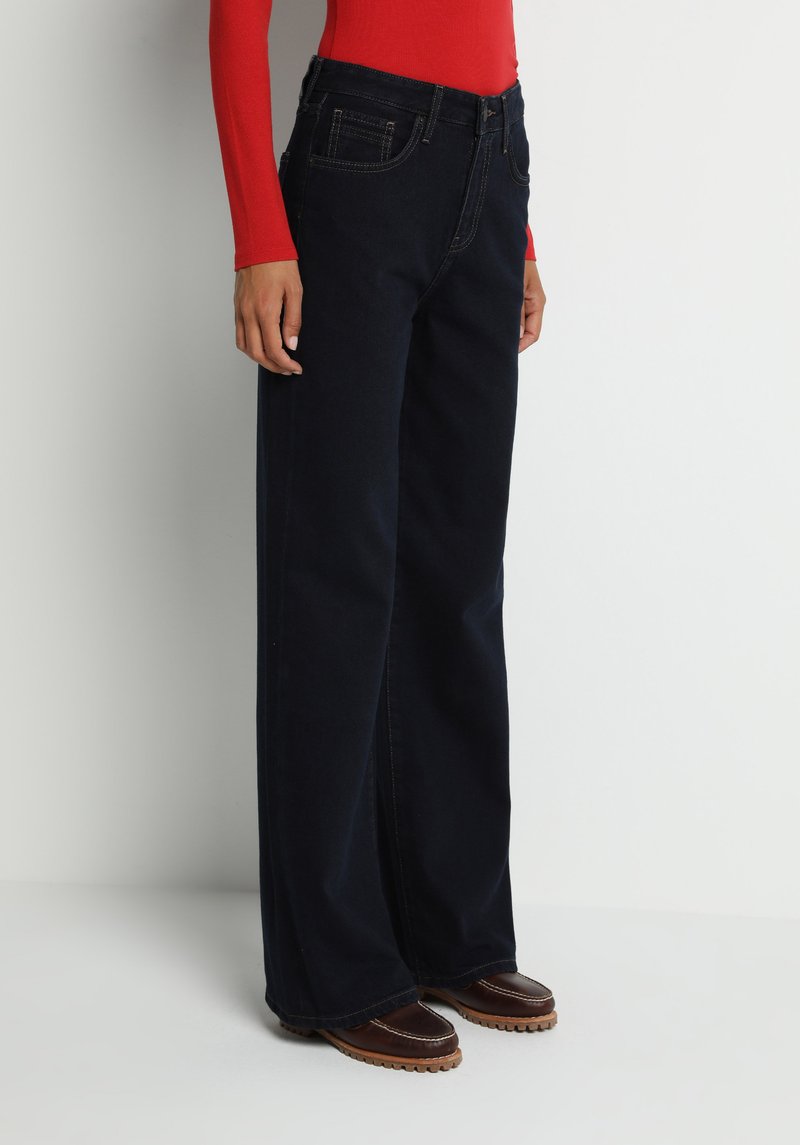 Imagine a Pantaloni Albastru-negru Wide Leg Fit 970 Berry