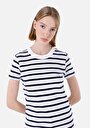 thumb-Afișați detalii pentru Slim Fit Round Neck Striped Tricou Cu Mânecă Scurtă Pentru Femei Bleumarin