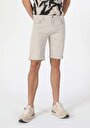thumb-Afișați detalii pentru Regular Fit Talie Medie Pantaloni Scurți Bej Pentru Bărbați
